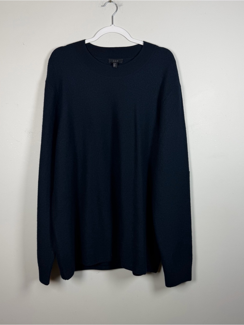 Men’s COS Navy Blue 100% Wool Faux Leather Patches Sweater Preppy Academia XL